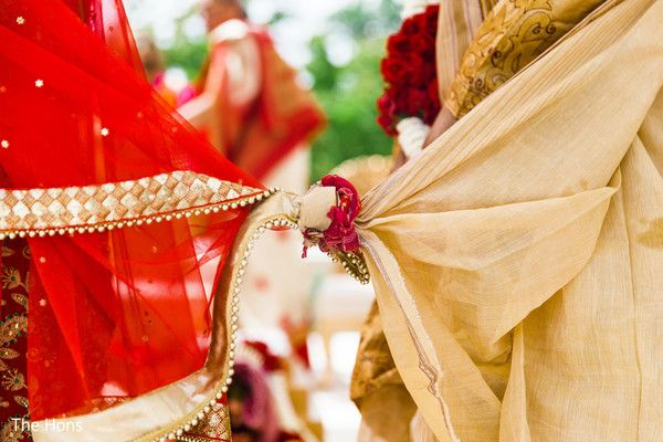 Bride and groom during traditional Tamil wedding rituals in Cuddalore